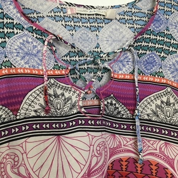 Chelsea & Violet Colorful Blouse - Picture 6 of 6